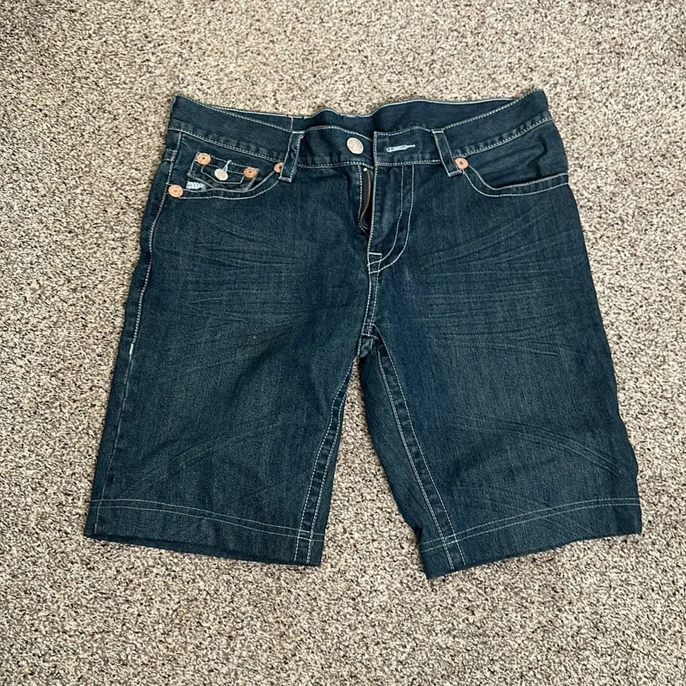True religion jeans shorts size 36